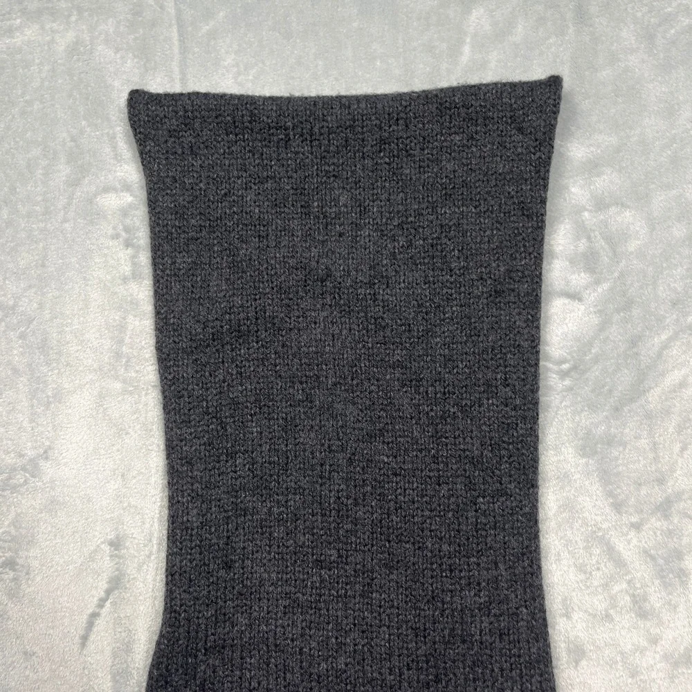 Vintage Y2K Gap Scarf Gray Lambswool Fair Isle Snowflake Knit Winter Accessory